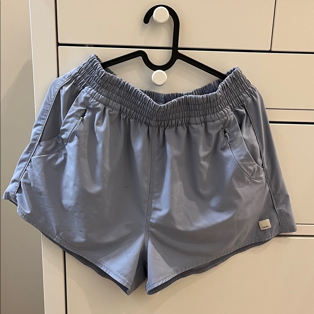 Vouri dash short